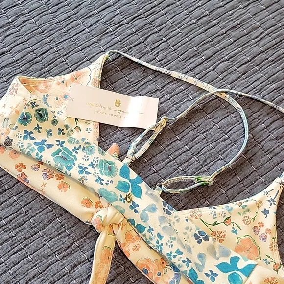 Spiritual Gangster Floral Unity Bralette - Picture 5 of 8